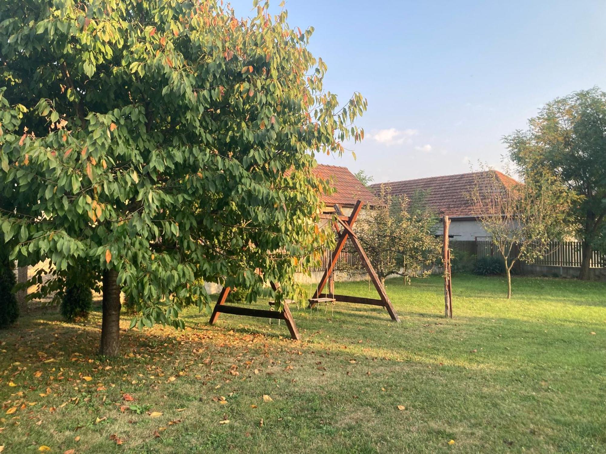 Tiszavirag Vendeghaz Apartment Tiszacsege Екстериор снимка
